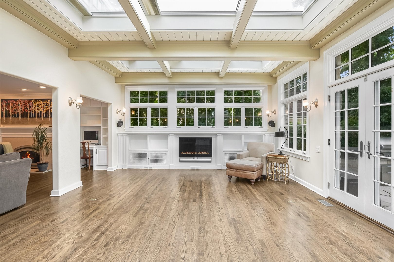 Park Ridge, Illinois, 60068, United States, 4 Bedrooms Bedrooms, ,4 BathroomsBathrooms,Residential,Active,1902948