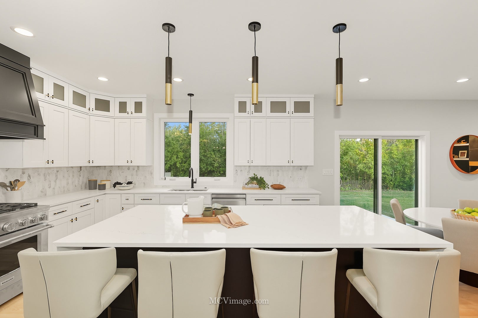 Lombard, Illinois, 60148, United States, 4 Bedrooms Bedrooms, ,4 BathroomsBathrooms,Residential,Active,1959972