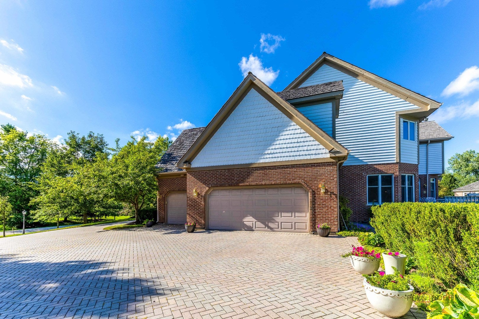 Long Grove, Illinois, 60047, United States, 4 Bedrooms Bedrooms, ,5 BathroomsBathrooms,Residential,Active,1929691