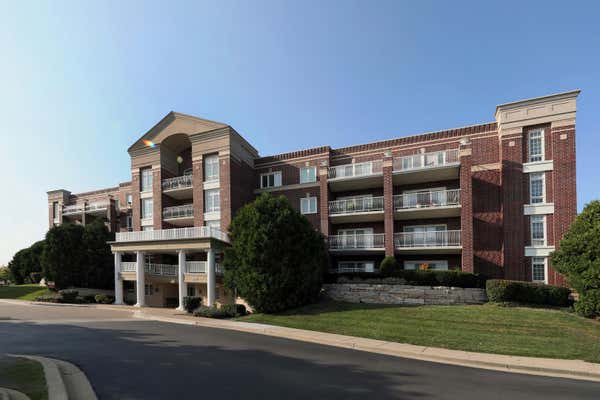 7021 W TOUHY AVE APT 305, NILES, IL 60714 - Image 1