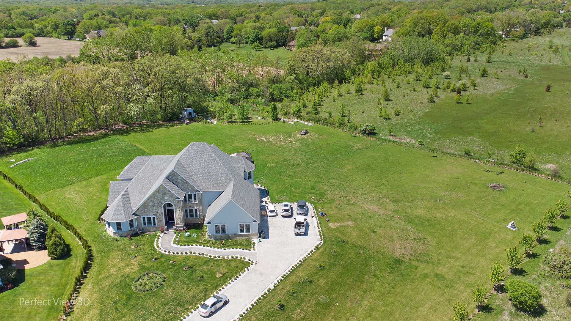 Wadsworth, Illinois, 60083, United States, 6 Bedrooms Bedrooms, ,6 BathroomsBathrooms,Residential,Active,1985555