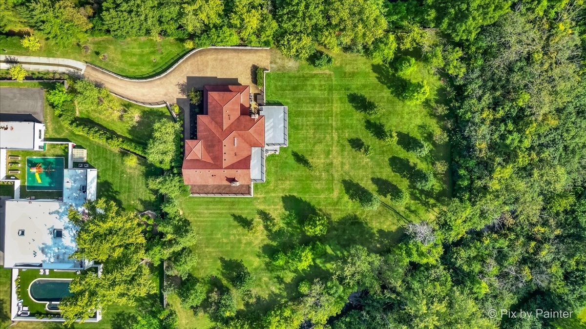 Lake Forest, Illinois, 60045, United States, 4 Bedrooms Bedrooms, ,6 BathroomsBathrooms,Residential,Active,1954434