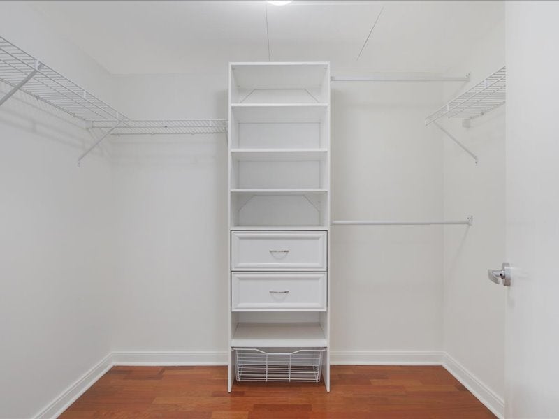 Chicago, Illinois, 60602, United States, 3 Bedrooms Bedrooms, ,3 BathroomsBathrooms,Residential,Active,1969671