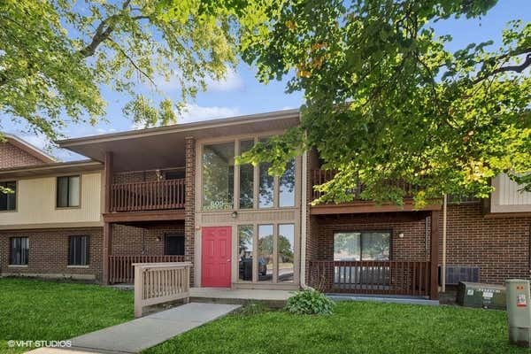 605 GARDEN CIR APT 4, STREAMWOOD, IL 60107 - Image 1