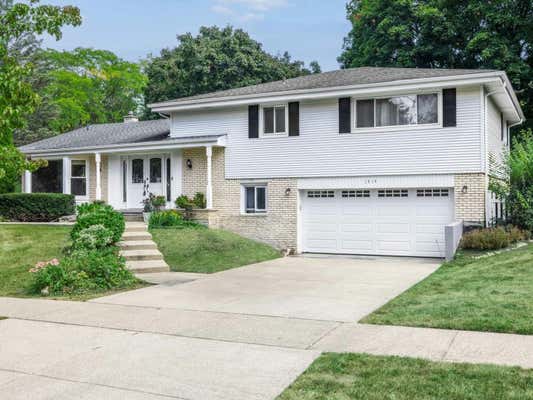 1939 CLOVER RD, NORTHBROOK, IL 60062 - Image 1