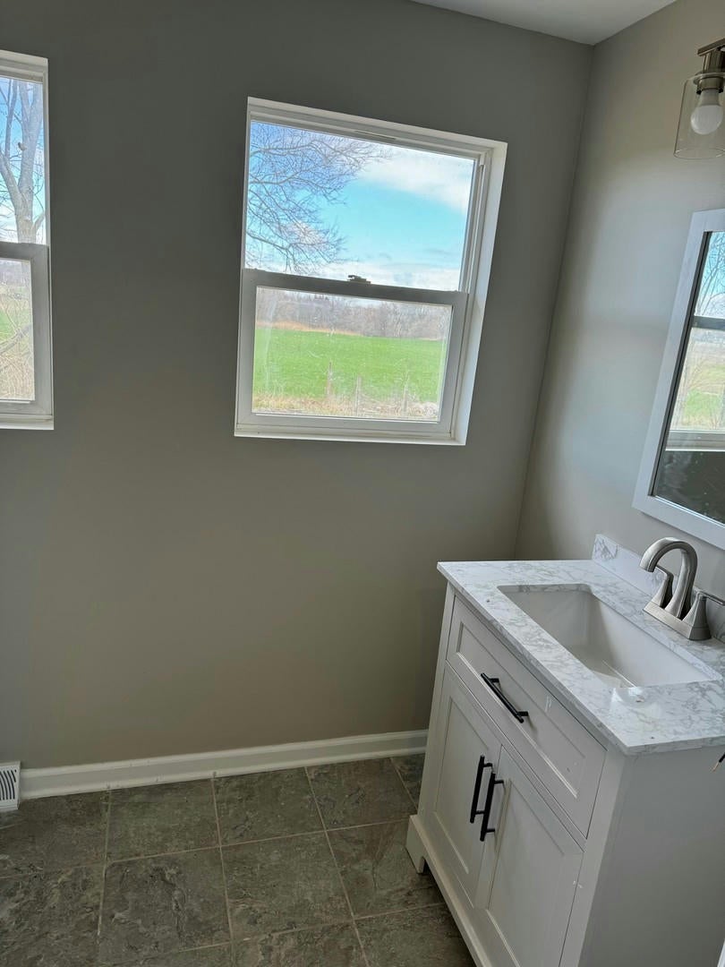 Marengo, Illinois, 60152, United States, 3 Bedrooms Bedrooms, ,2 BathroomsBathrooms,Residential,Active,1703685