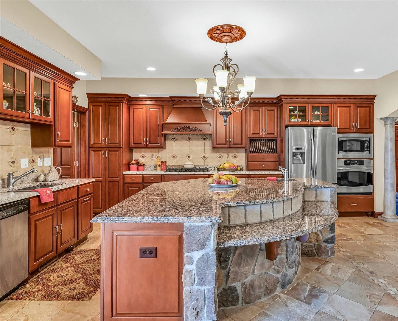 Champaign, Illinois, 61822, United States, ,Residential,Active,1701852