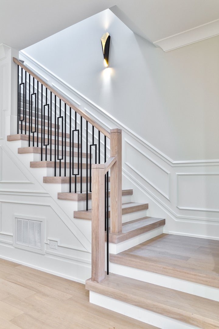 Chicago, Illinois, 60618, United States, 5 Bedrooms Bedrooms, ,5 BathroomsBathrooms,Residential,Active,2007948