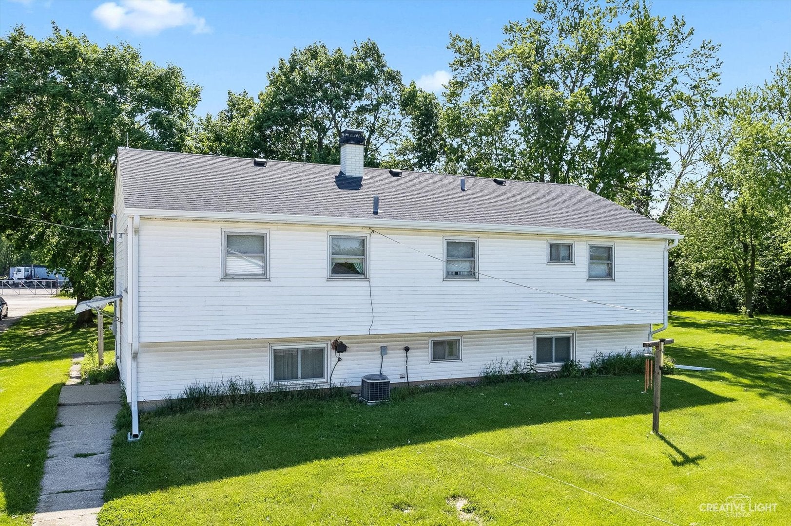 Hampshire, Illinois, 60140, United States, ,2 BathroomsBathrooms,Residential,Active,1702229