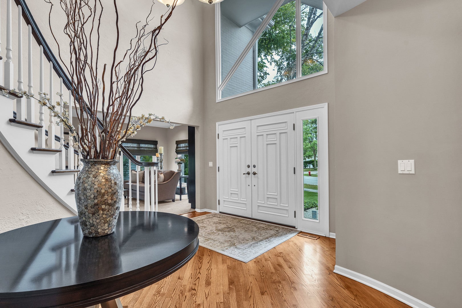 Buffalo Grove, Illinois, 60089, United States, 5 Bedrooms Bedrooms, ,5 BathroomsBathrooms,Residential,Active,1922274