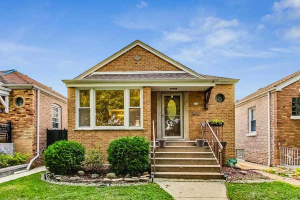 6718 S TRIPP AVE, CHICAGO, IL 60629 - Image 1