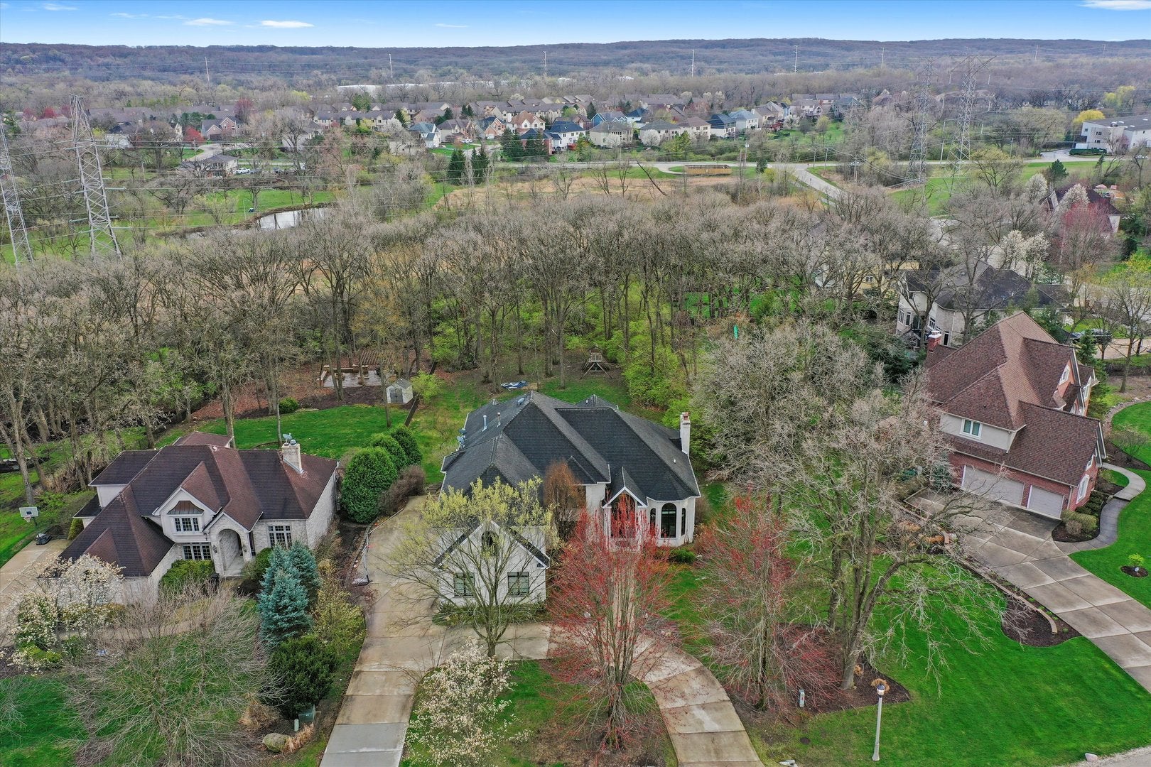 Willow Springs, Illinois, 60480, United States, 5 Bedrooms Bedrooms, ,5 BathroomsBathrooms,Residential,Active,1988455