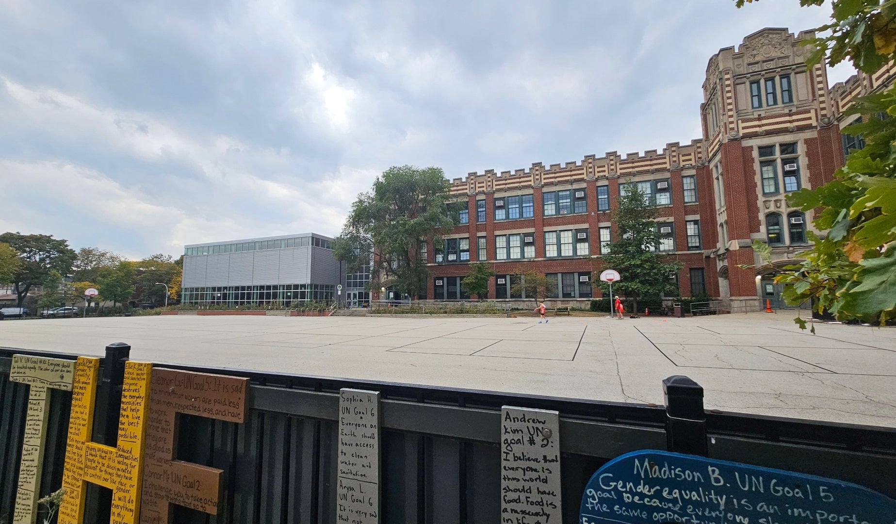 Chicago, Illinois, 60618, United States, 5 Bedrooms Bedrooms, ,5 BathroomsBathrooms,Residential,Active,1988433