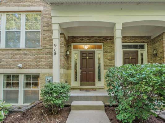 918 TUSCANY DR, STREAMWOOD, IL 60107 - Image 1