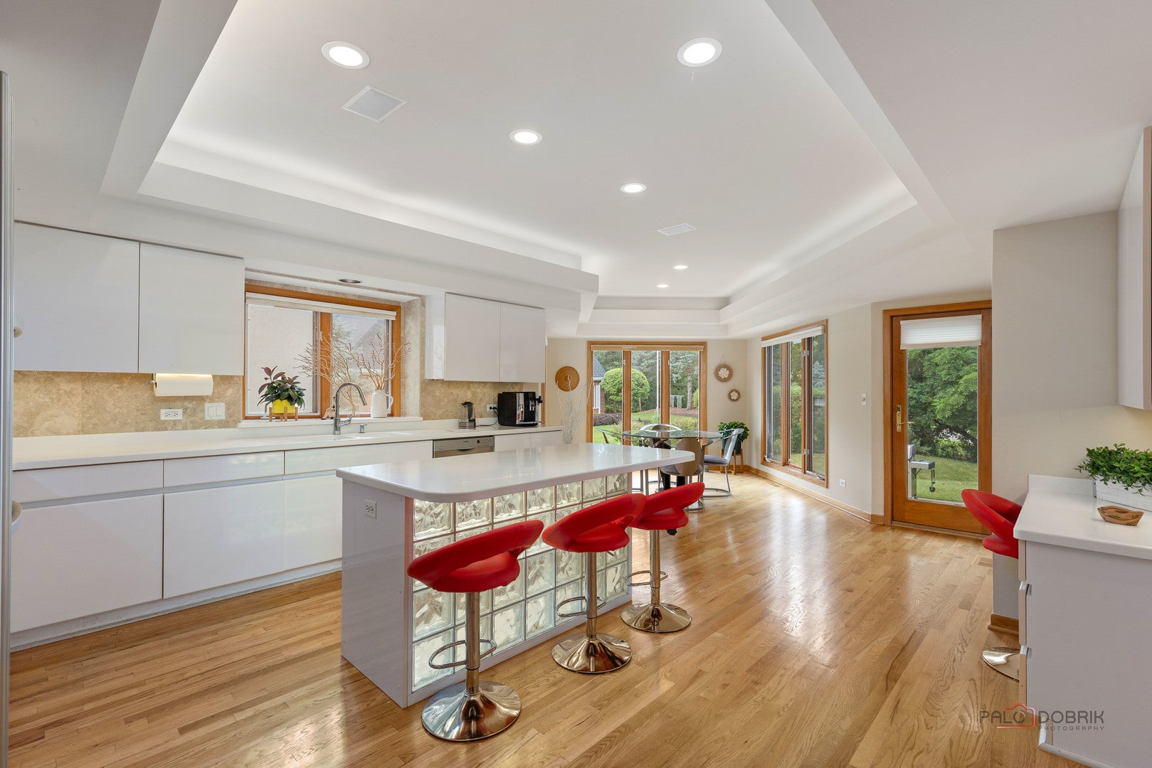 Buffalo Grove, Illinois, 60089, United States, 4 Bedrooms Bedrooms, ,5 BathroomsBathrooms,Residential,Active,1920276