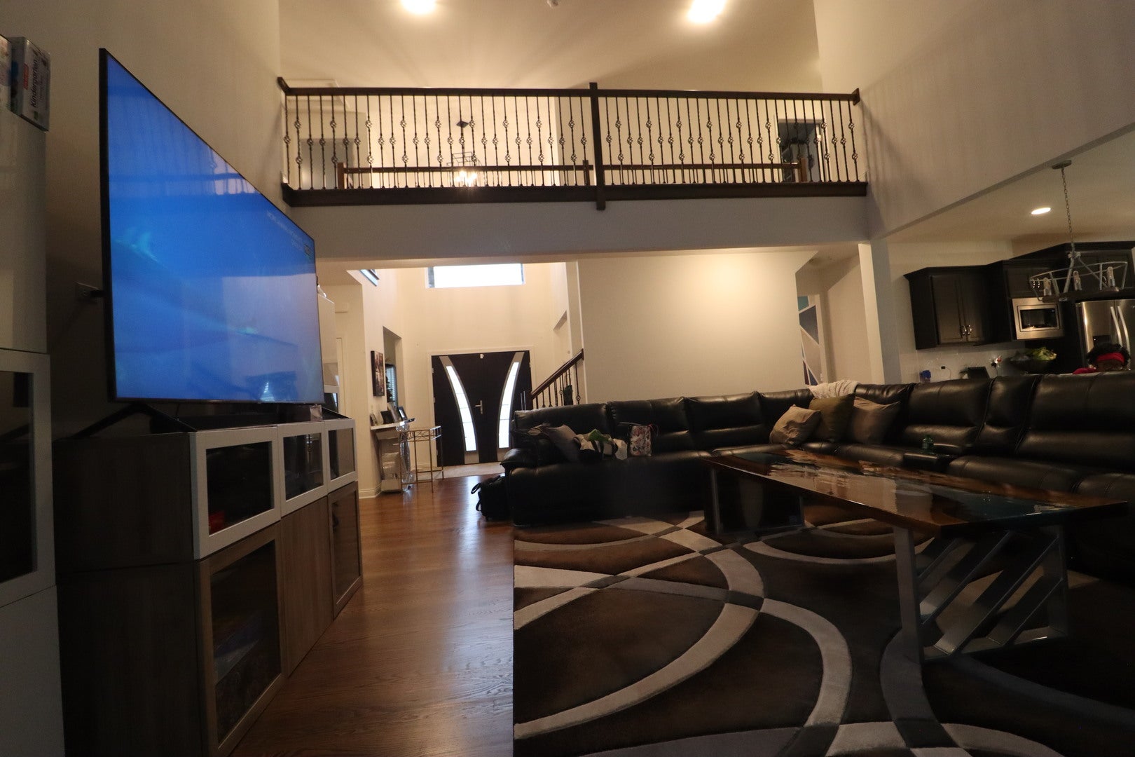 Naperville, Illinois, 60564, United States, 4 Bedrooms Bedrooms, ,3 BathroomsBathrooms,Residential,Active,1914808