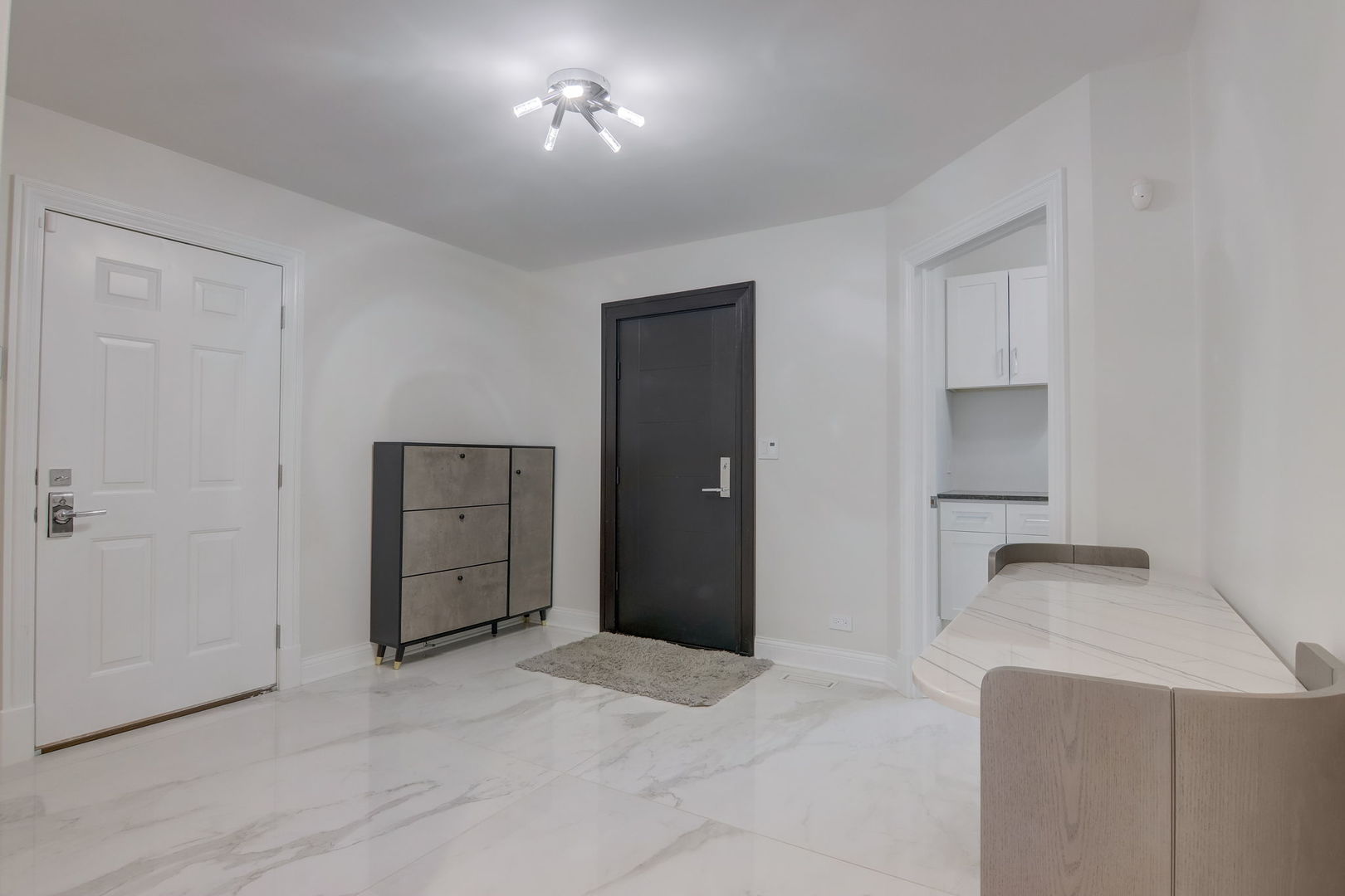 Barrington Hills, Illinois, 60021, United States, 4 Bedrooms Bedrooms, ,5 BathroomsBathrooms,Residential,Active,1968433