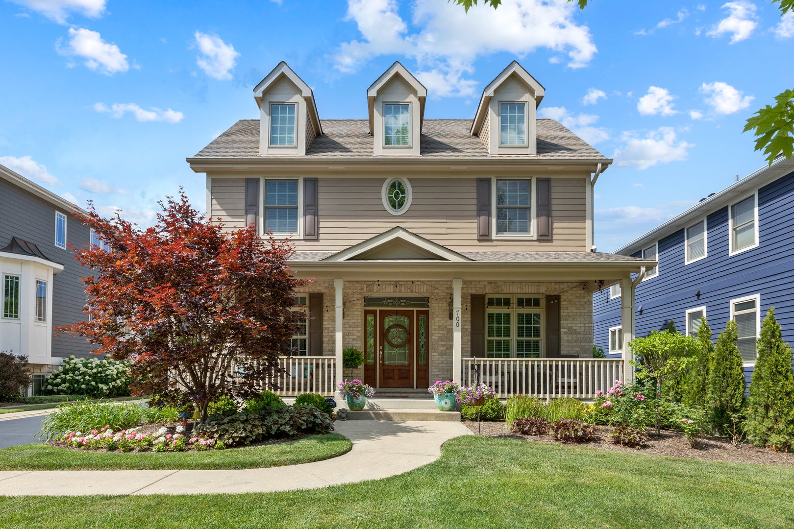 Libertyville, Illinois, 60048, United States, 5 Bedrooms Bedrooms, ,5 BathroomsBathrooms,Residential,Active,1942347
