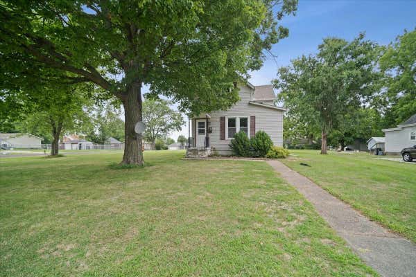 303 S SYCAMORE ST, EL PASO, IL 61738 - Image 1