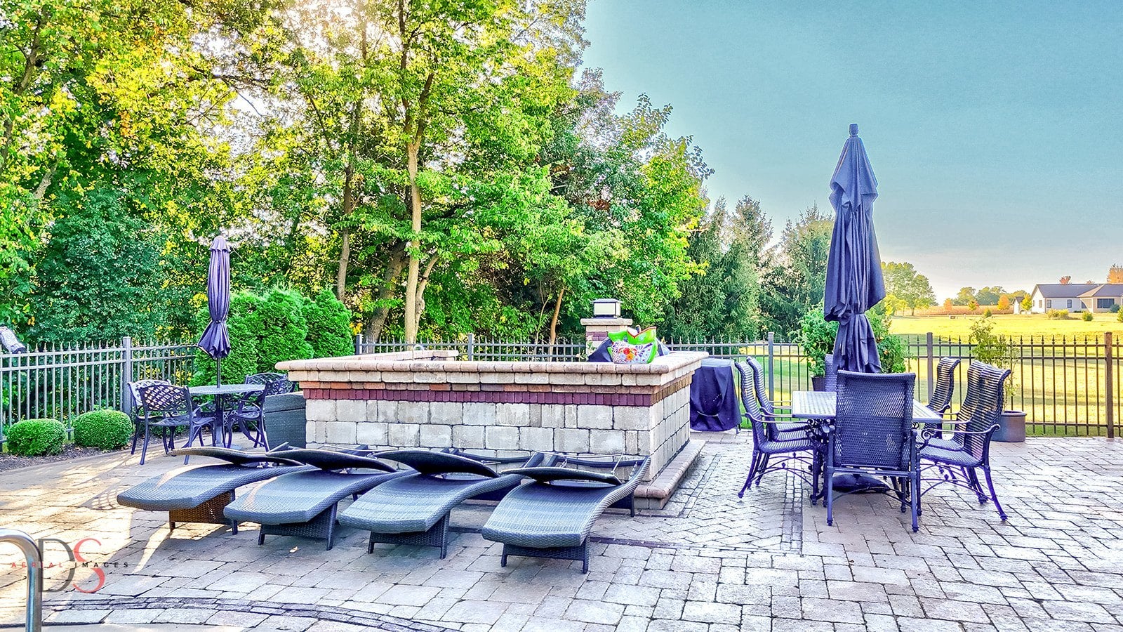 Ottawa, Illinois, 61350, United States, 4 Bedrooms Bedrooms, ,5 BathroomsBathrooms,Residential,Active,1953408