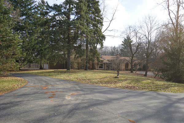 613 3 OAKS RD, CARY, IL 60013 - Image 1