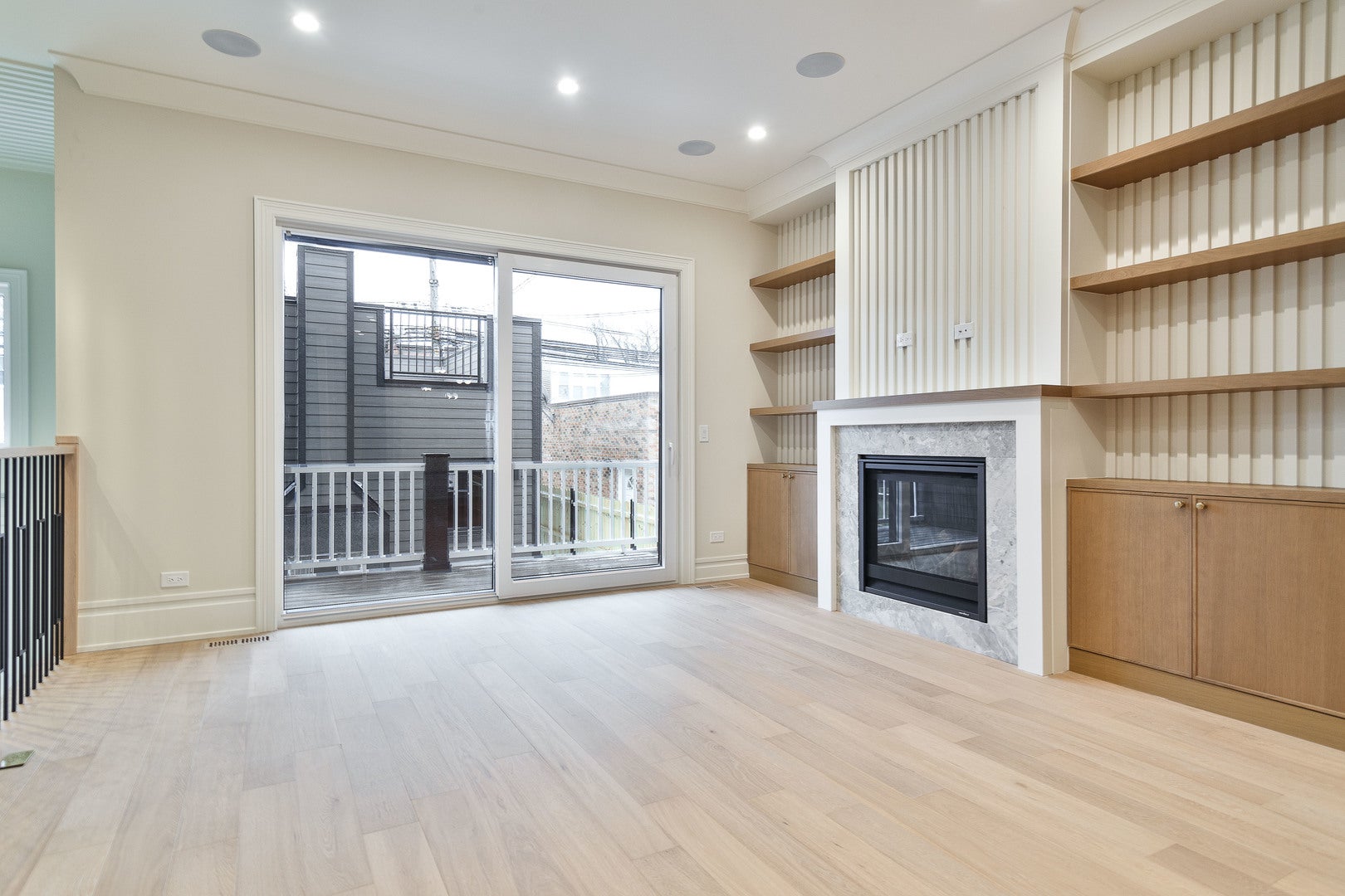 Chicago, Illinois, 60618, United States, 5 Bedrooms Bedrooms, ,5 BathroomsBathrooms,Residential,Active,2007948