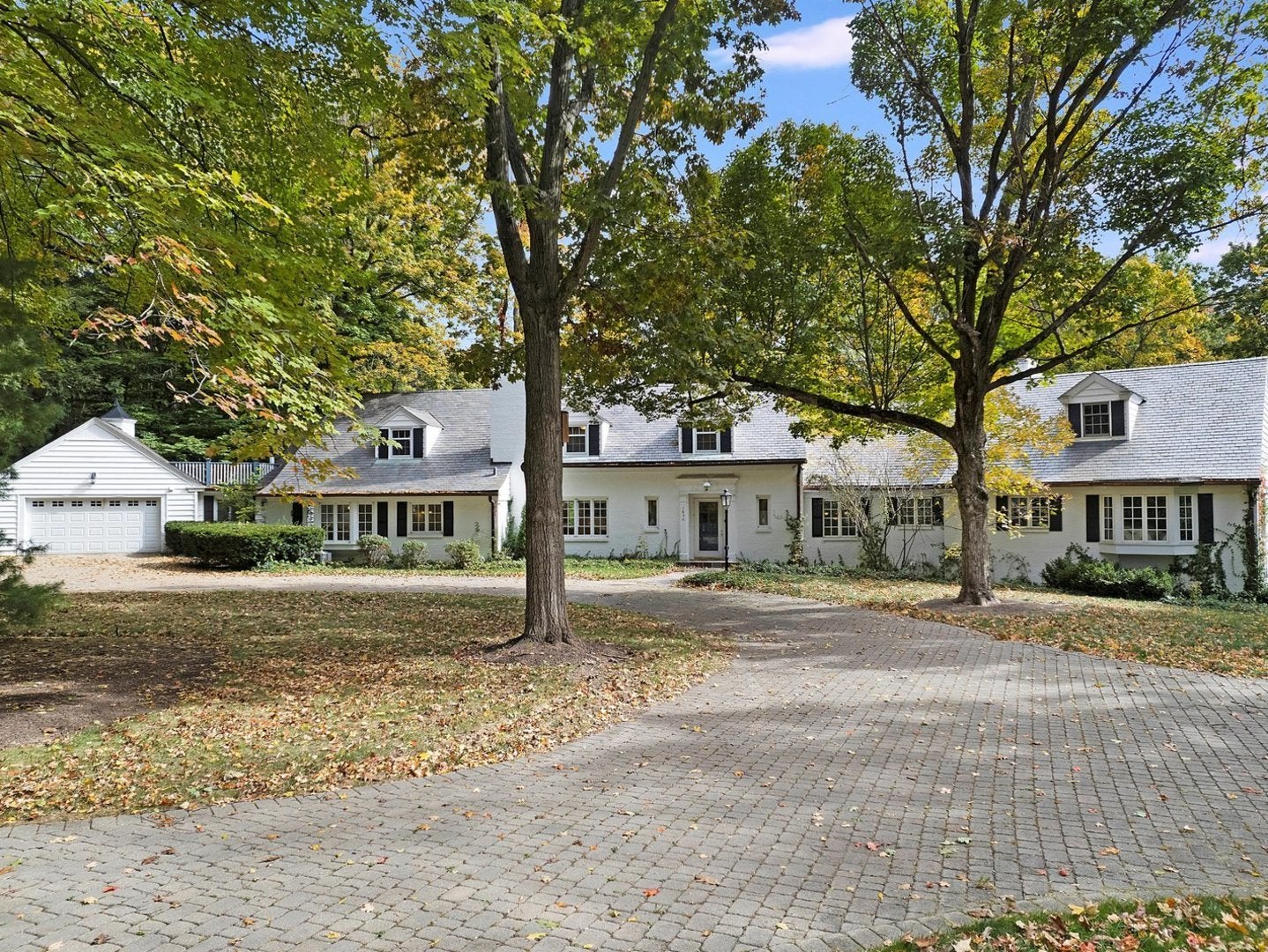 Rockford, Illinois, 61107, United States, 6 Bedrooms Bedrooms, ,7 BathroomsBathrooms,Residential,Active,1987218 Rockford, Illinois, 61107, United States, 6 Bedrooms Bedrooms, ,7 BathroomsBathrooms,Residential,Active,1987218