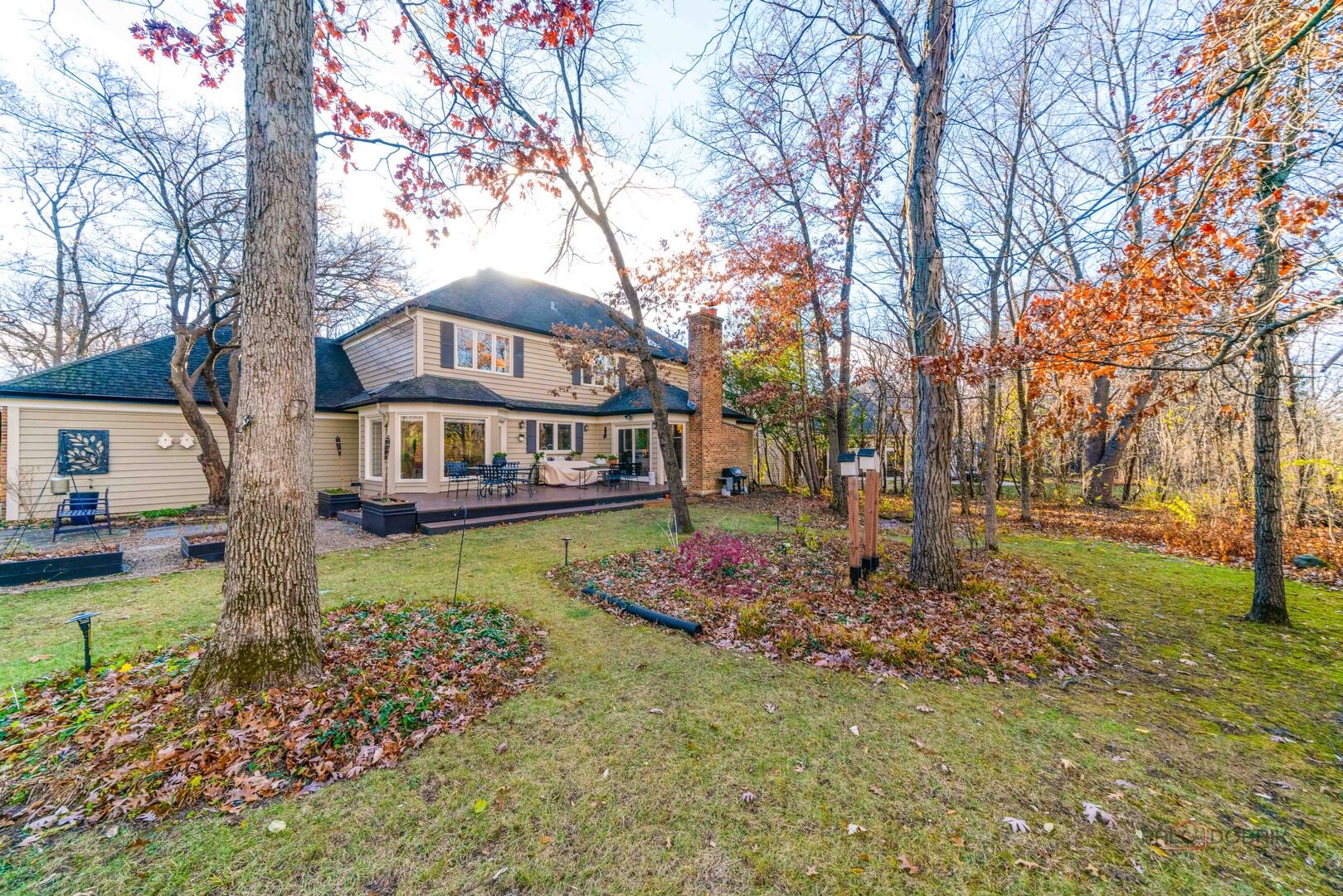 Lincolnshire, Illinois, 60045, United States, 4 Bedrooms Bedrooms, ,3 BathroomsBathrooms,Residential,Pending,2007251