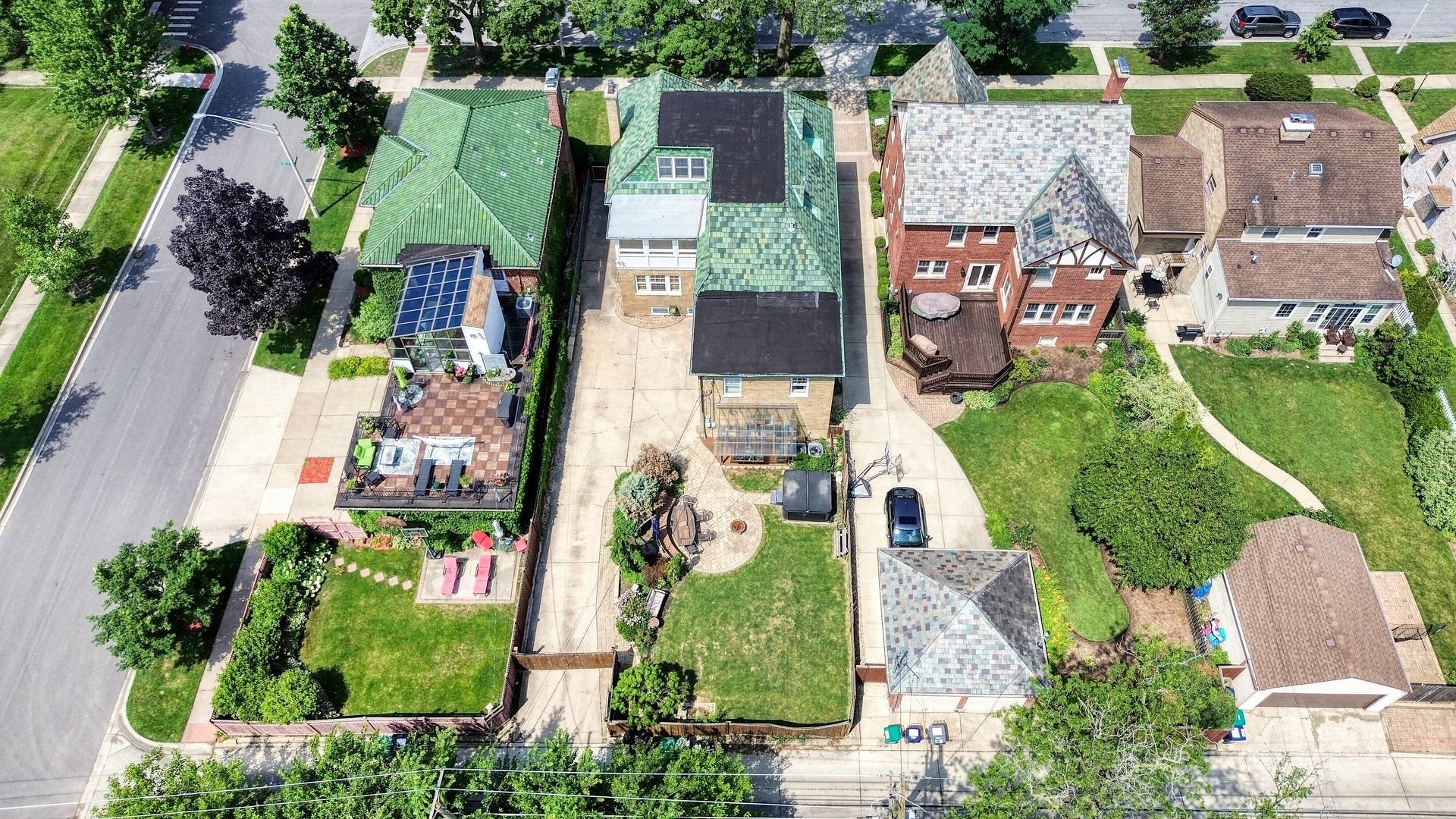 Oak Park, Illinois, 60302, United States, 5 Bedrooms Bedrooms, ,6 BathroomsBathrooms,Residential,Active,1953721