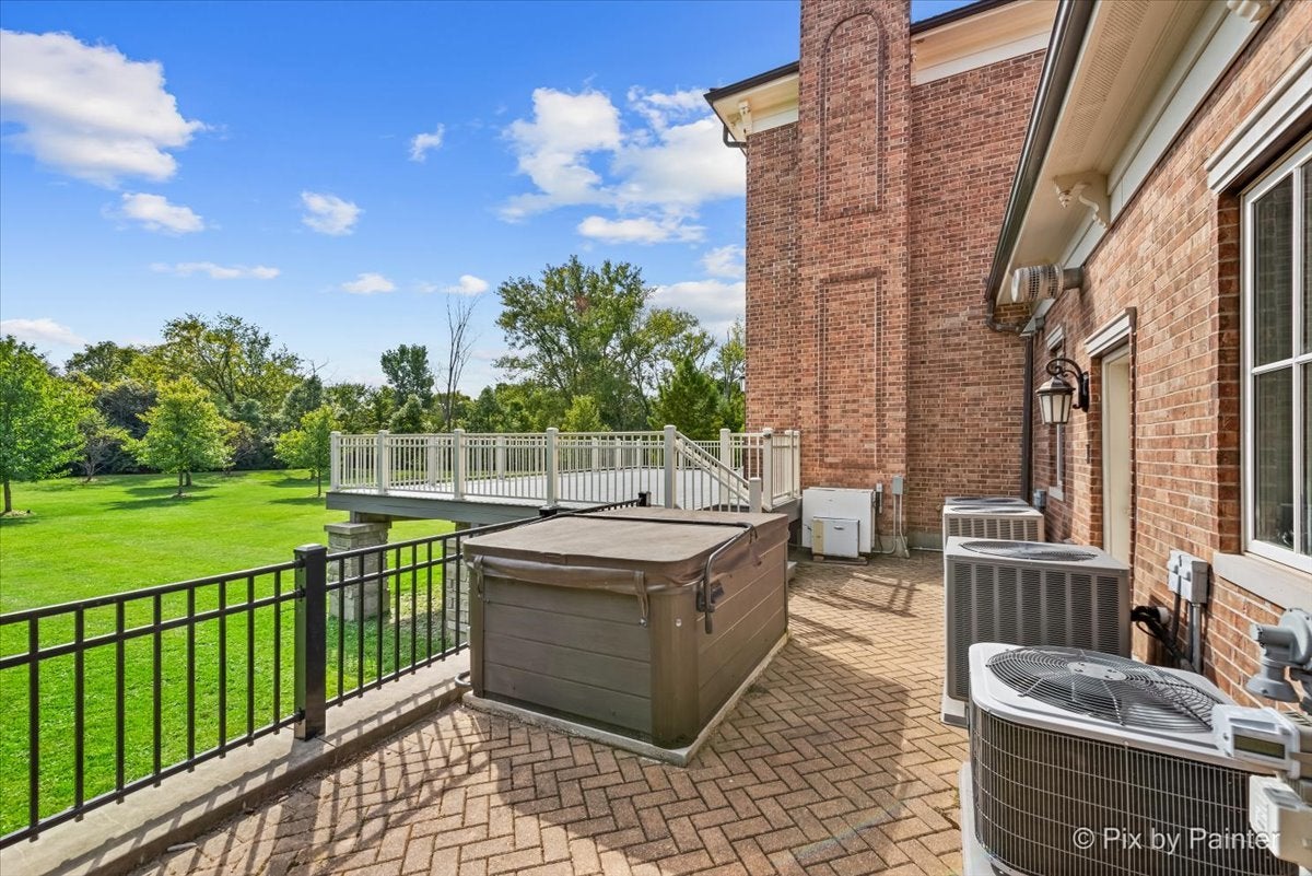 Lake Forest, Illinois, 60045, United States, 4 Bedrooms Bedrooms, ,6 BathroomsBathrooms,Residential,Active,1954434