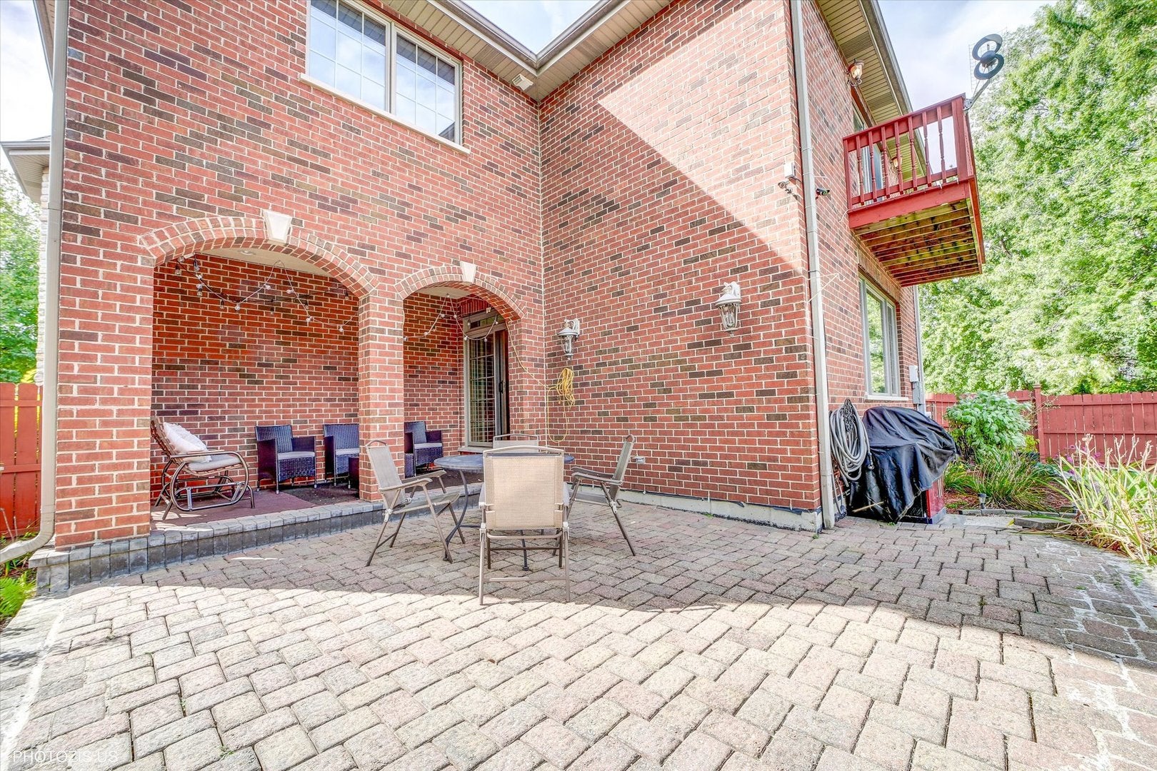 Des Plaines, Illinois, 60016, United States, 5 Bedrooms Bedrooms, ,7 BathroomsBathrooms,Residential,Active,1967112