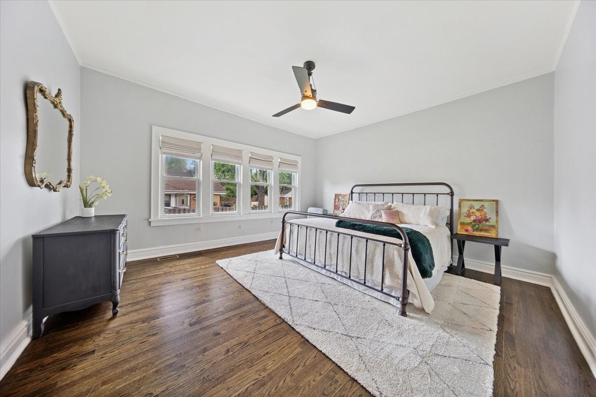 Park Ridge, Illinois, 60068, United States, 5 Bedrooms Bedrooms, ,3 BathroomsBathrooms,Residential,Active,1929446