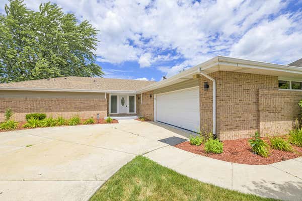 9836 W CIRCLE PKWY, PALOS PARK, IL 60464 - Image 1