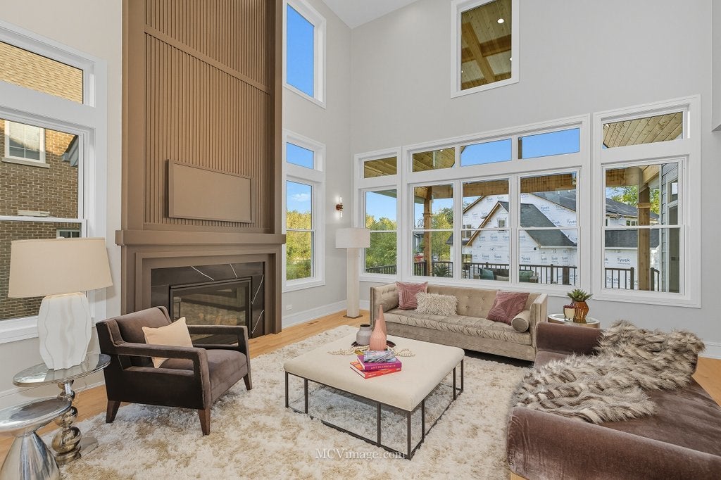 Lemont, Illinois, 60439, United States, 5 Bedrooms Bedrooms, ,6 BathroomsBathrooms,Residential,Active,1954005