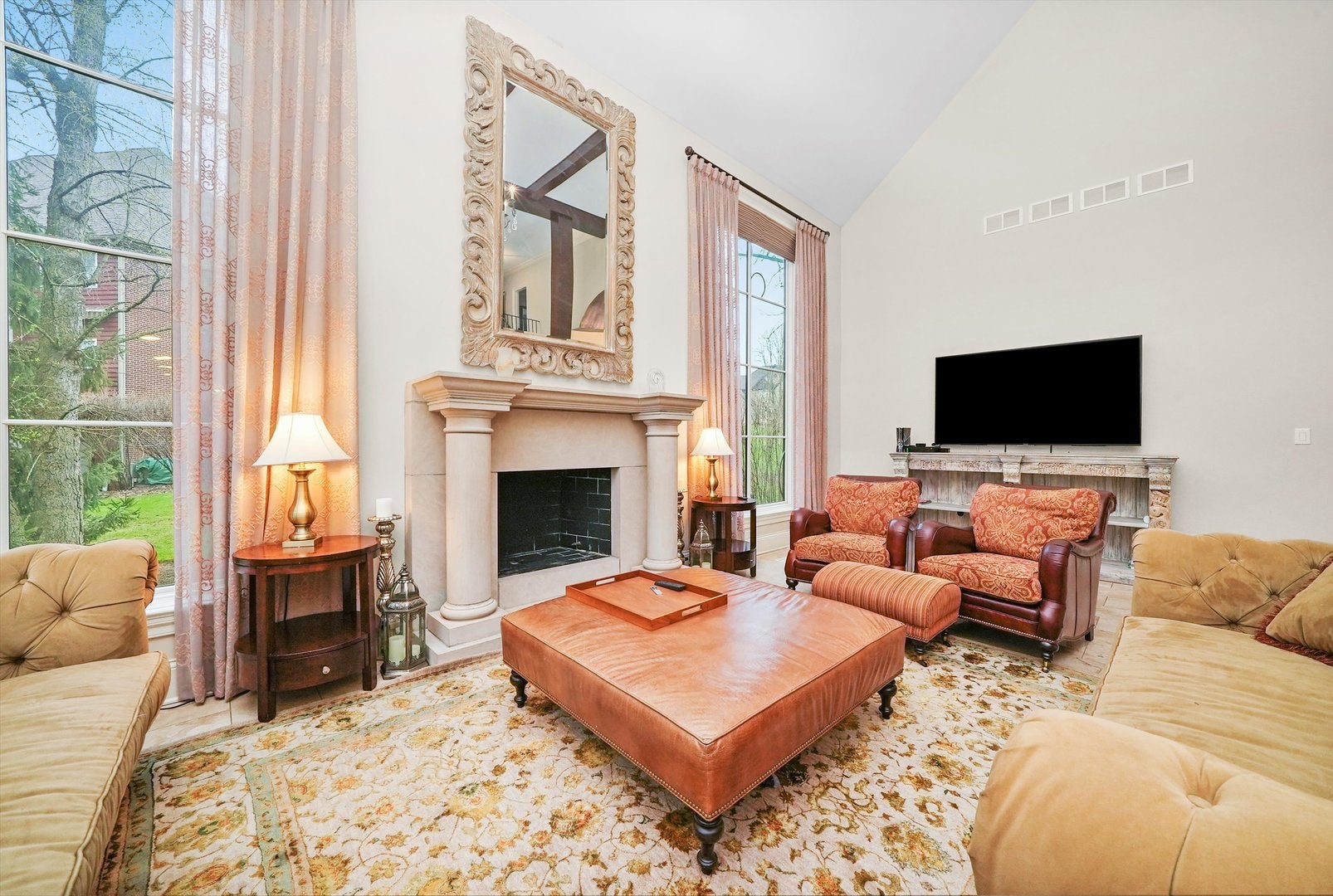 Willow Springs, Illinois, 60480, United States, 5 Bedrooms Bedrooms, ,5 BathroomsBathrooms,Residential,Active,1988455