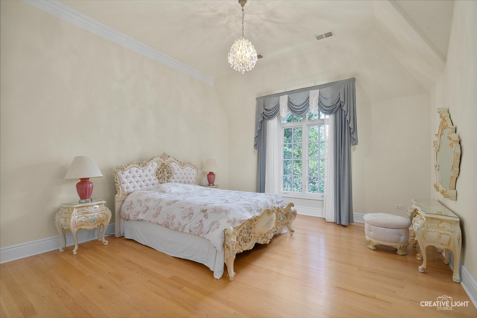 Oak Brook, Illinois, 60523, United States, ,7 BathroomsBathrooms,Residential,Active,1900406