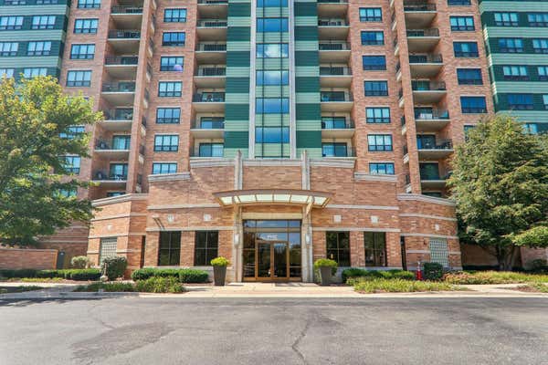 6420 DOUBLE EAGLE DR UNIT 609, WOODRIDGE, IL 60517 - Image 1