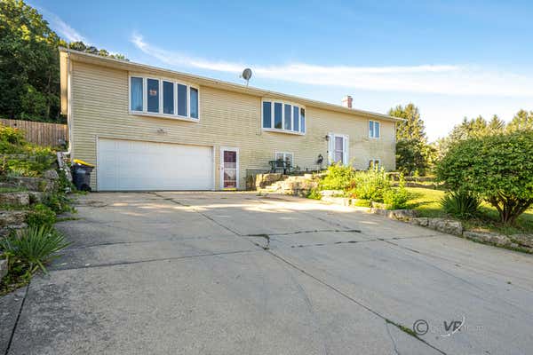 126 E POPLAR DR, ELIZABETH, IL 61028 - Image 1