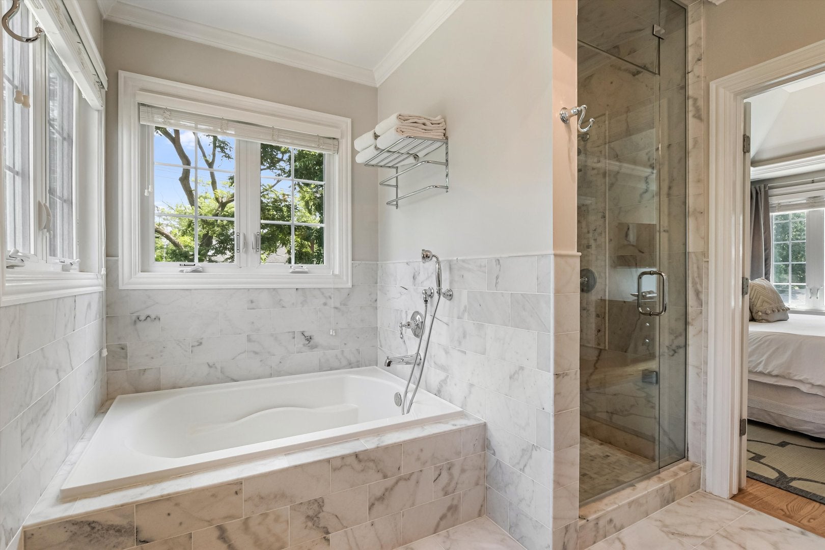 Park Ridge, Illinois, 60068, United States, 5 Bedrooms Bedrooms, ,5 BathroomsBathrooms,Residential,Active,1926710