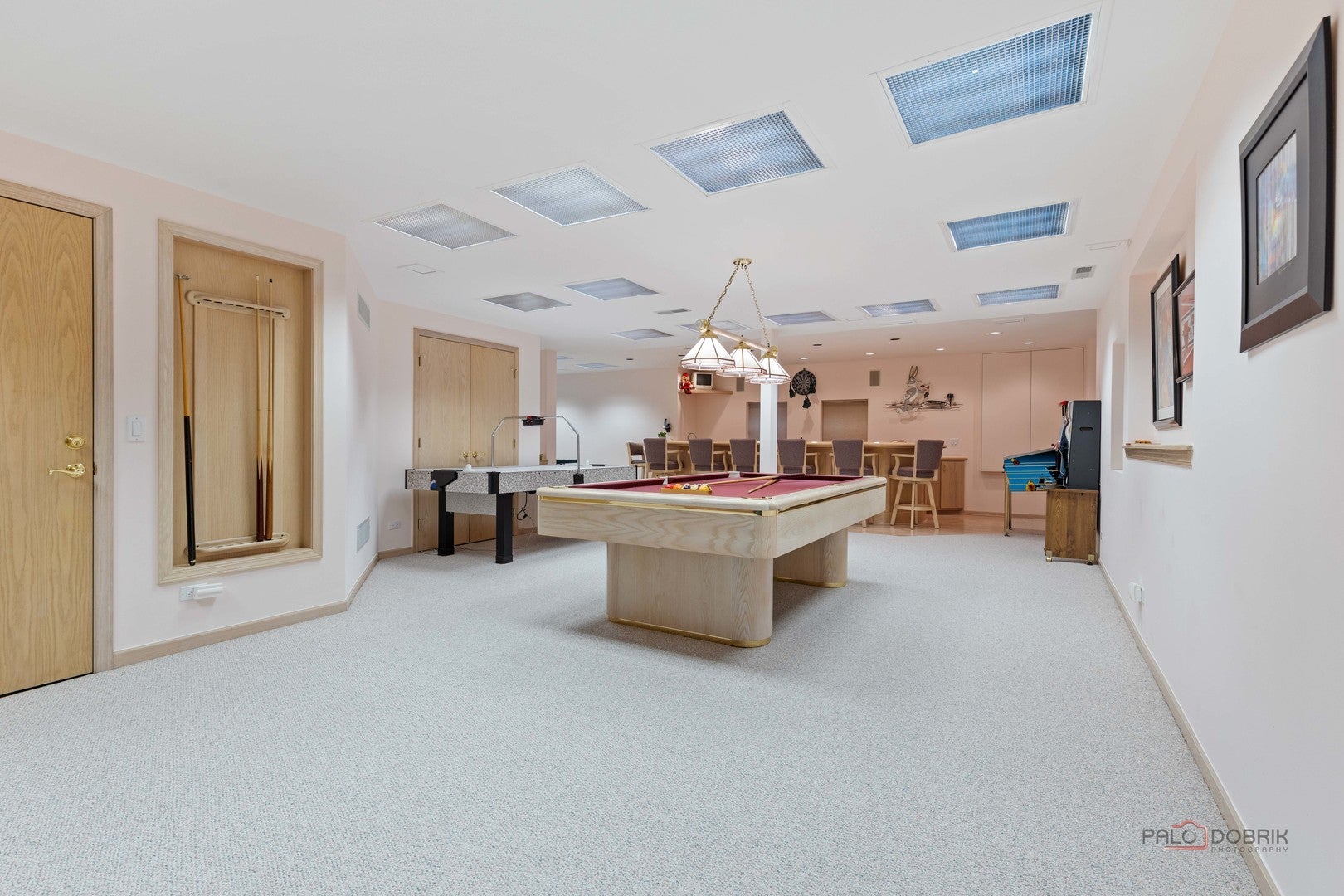 Buffalo Grove, Illinois, 60089, United States, 5 Bedrooms Bedrooms, ,4 BathroomsBathrooms,Residential,Active,2007181