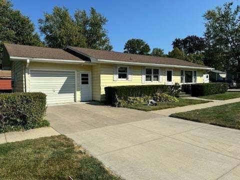 815 10TH ST, FULTON, IL 61252 - Image 1