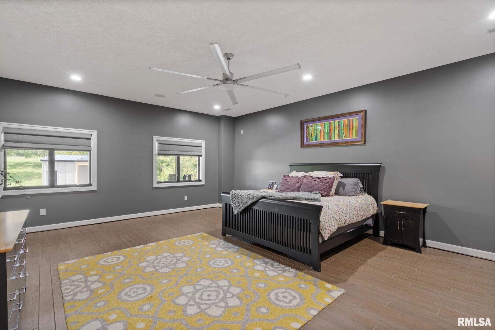 Geneseo, Illinois, 61254, United States, 3 Bedrooms Bedrooms, ,3 BathroomsBathrooms,Residential,Active,2011424