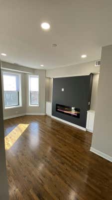 118 E 45TH ST # 301, CHICAGO, IL 60653, photo 2 of 14