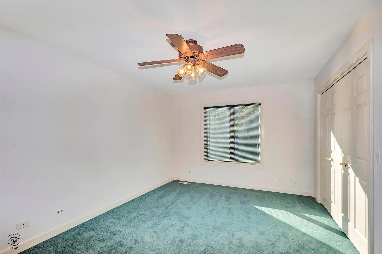 Shorewood, Illinois, 60404, United States, 5 Bedrooms Bedrooms, ,7 BathroomsBathrooms,Residential,Active,1926700