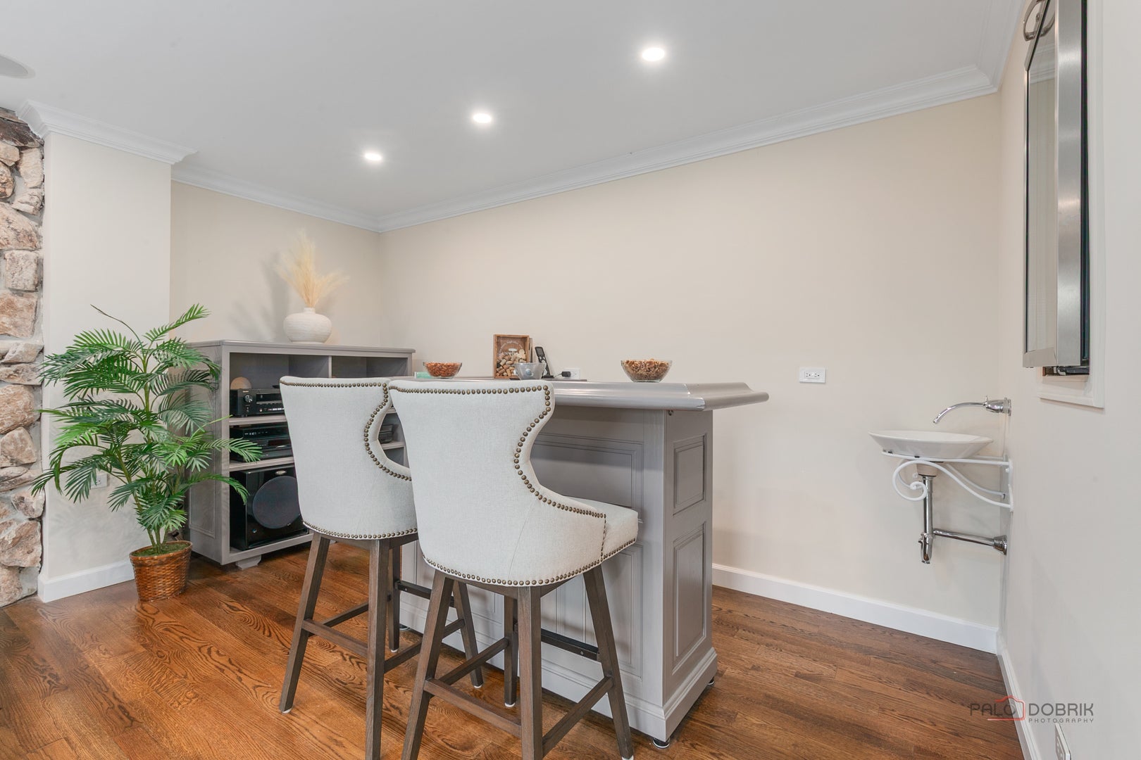 Long Grove, Illinois, 60047, United States, 4 Bedrooms Bedrooms, ,4 BathroomsBathrooms,Residential,Active,2010527