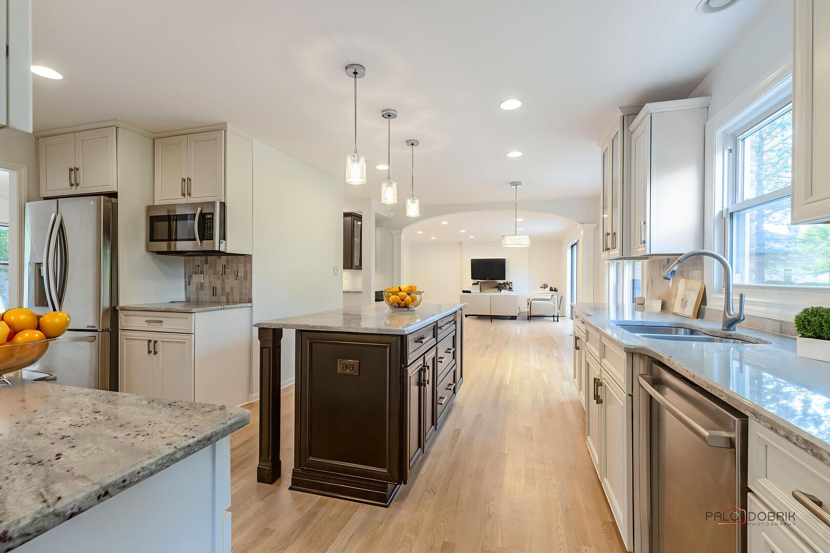 Lincolnshire, Illinois, 60045, United States, 5 Bedrooms Bedrooms, ,4 BathroomsBathrooms,Residential,Active,1885006
