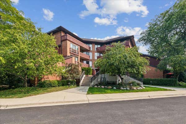 706 WAUKEGAN RD APT 4, GLENVIEW, IL 60025 - Image 1