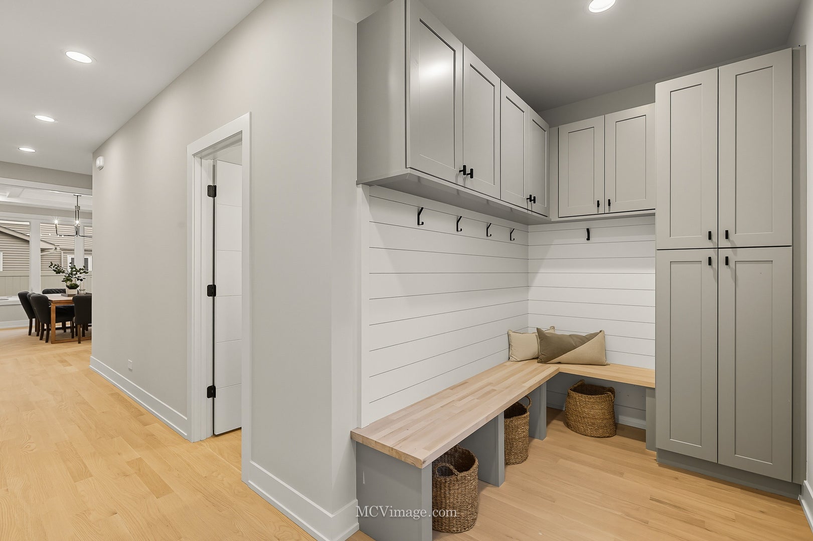 Lombard, Illinois, 60148, United States, 4 Bedrooms Bedrooms, ,4 BathroomsBathrooms,Residential,Active,1959972