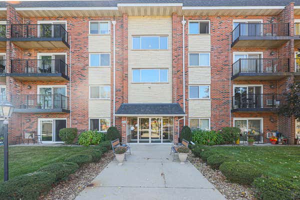 100 W PARK CIRCLE DR APT 4D, WHEATON, IL 60187 - Image 1