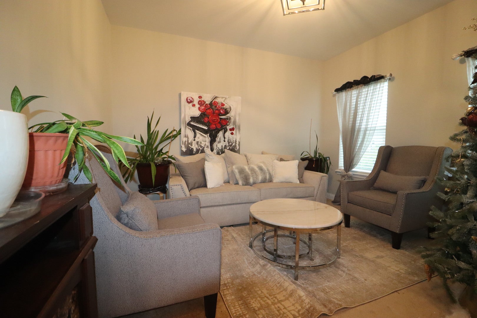 Naperville, Illinois, 60564, United States, 4 Bedrooms Bedrooms, ,3 BathroomsBathrooms,Residential,Active,1914808